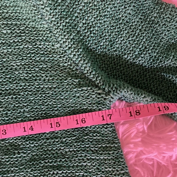Saint Tropez West sz S green knit cardigan with top decorative button c… - Picture 11 of 13